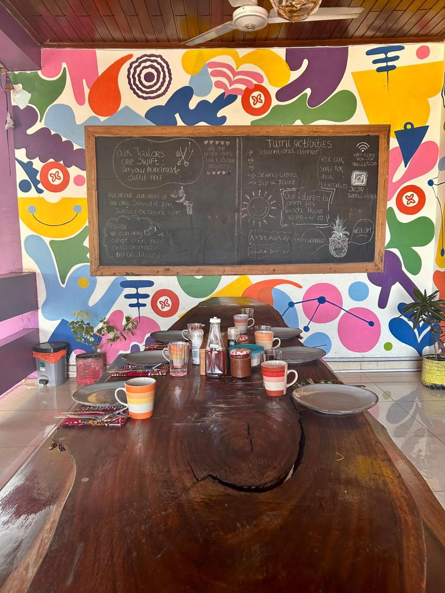 Tumi Hostel Kumasi Bagian luar foto