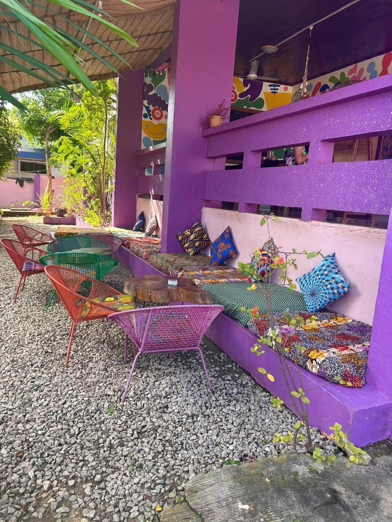 Tumi Hostel Kumasi Bagian luar foto