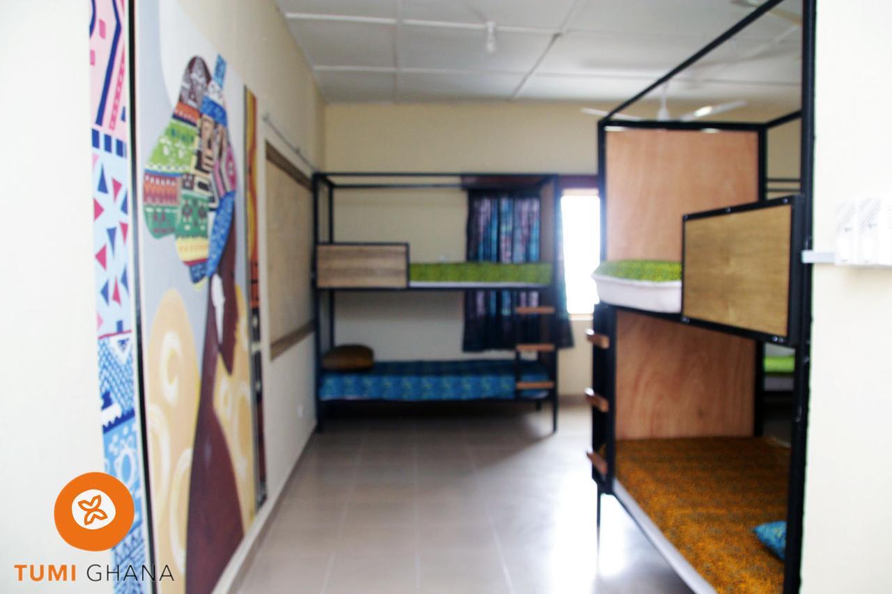 Tumi Hostel Kumasi Bagian luar foto